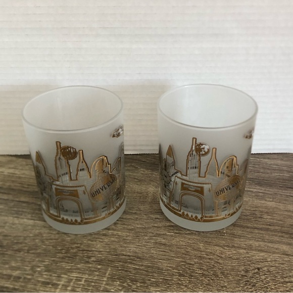 Vtg 90s Universal Studios Park Frosted Rocks Glasses - Picture 1 of 12